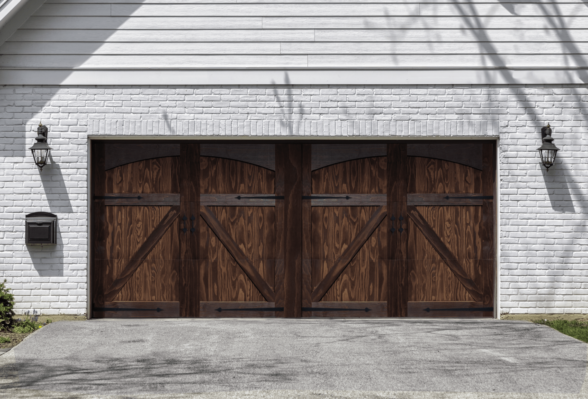 How To Clean Your Garage Door From Inside To Out