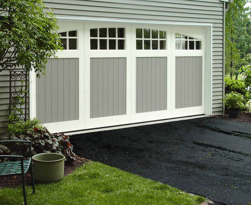 Symphony swing door